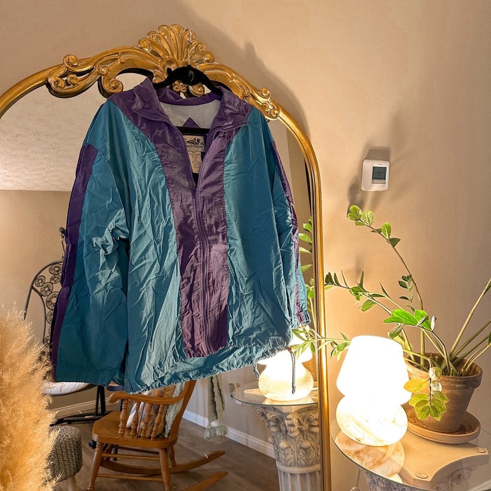 Vintage Windbreaker💜🩵